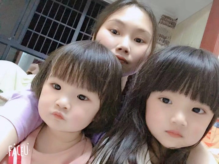 涵涵伊一妈妈?-湖南省·长沙市·浏阳市--家有颜值超高的两女宝，接女童网拍买家秀，大宝4岁，小宝两岁，也可接女装买家秀，本人身高158厘米体重95斤
