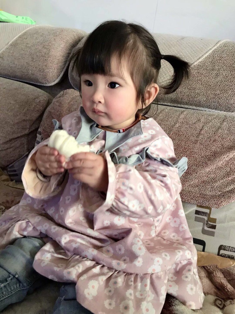 涵涵伊一妈妈?-湖南省·长沙市·浏阳市--家有颜值超高的两女宝，接女童网拍买家秀，大宝4岁，小宝两岁，也可接女装买家秀，本人身高158厘米体重95斤