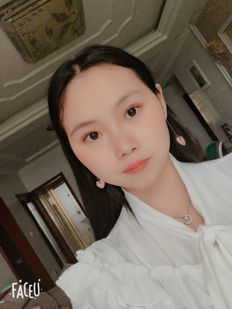 涵涵伊一妈妈?-湖南省·长沙市·浏阳市--家有颜值超高的两女宝，接女童网拍买家秀，大宝4岁，小宝两岁，也可接女装买家秀，本人身高158厘米体重95斤