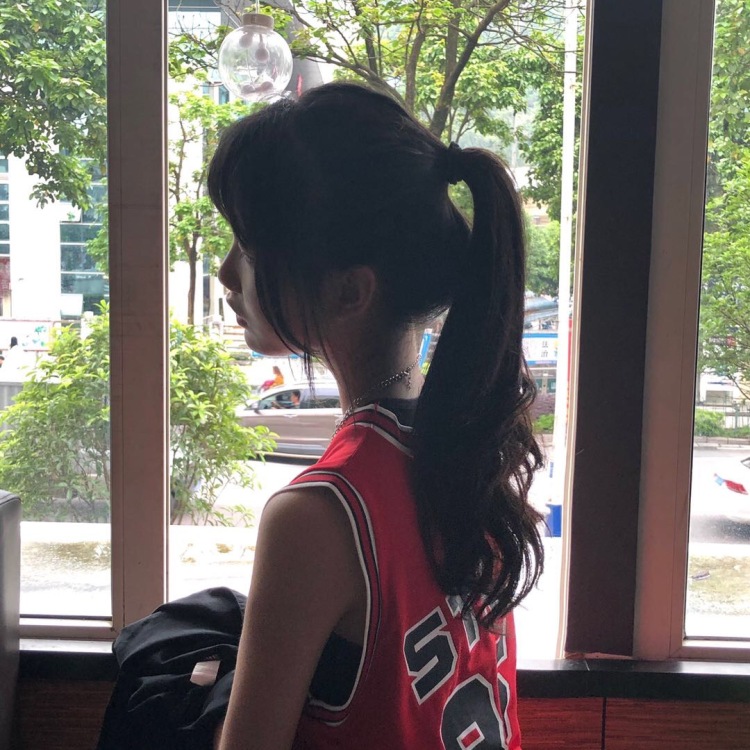乖有什么用.-广西壮族自治区·桂林市·七星区--本人163、46kg、接买家秀、网拍.会p图调色、身材好、风格大多数能拍出来