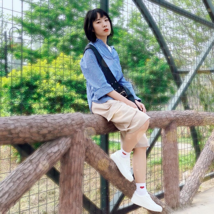花曜日-广东省·深圳市·龙岗区--找淘宝买家秀单兼职,可拍衣服,裙子,帽子,裤子,手饰,包包,手机壳,假发等,本人日常偏欧美ins或中性风,日韩学院也OK,魏晋汉服也拍过,cosplay病娇也拍过,可拍百货公司,学校,儿童乐园,家里等场景