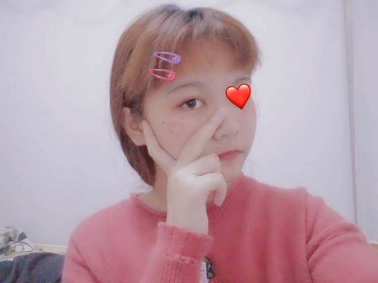 沙雕婷婷.-广西壮族自治区·贵港市·港南区--会自拍街拍对镜拍?