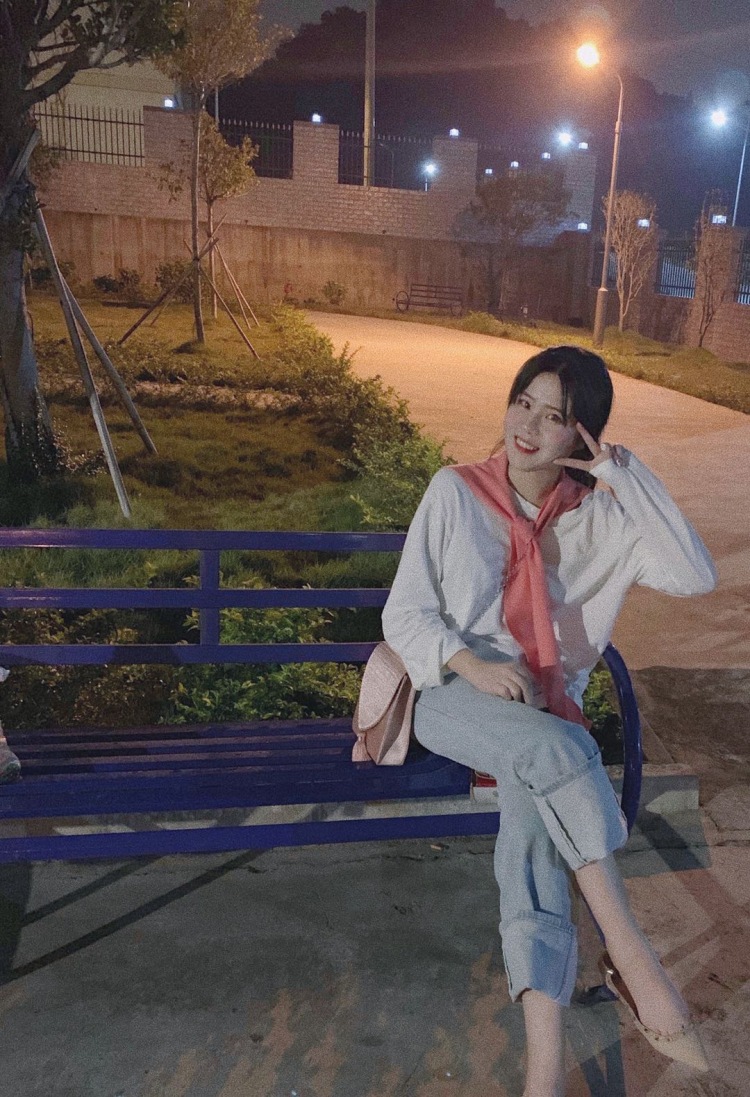 网友小平-广东省·广州市·黄埔区--身高170 体重110 各种风格都ok
合作共赢 恭喜发财?