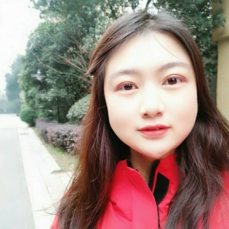 lisa-湖北省·武汉市·武昌区--大码服装网拍,大码服装主播
