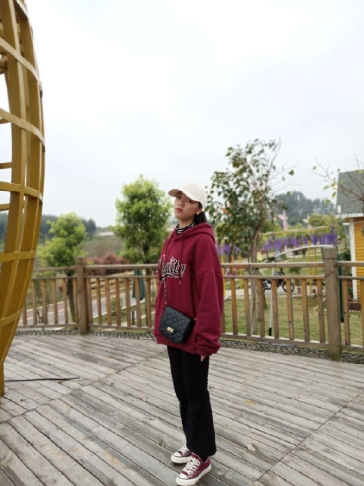 Yang--广西壮族自治区·贺州市·富川瑶族自治县--喜欢自拍
也喜欢拍一些美丽的东西