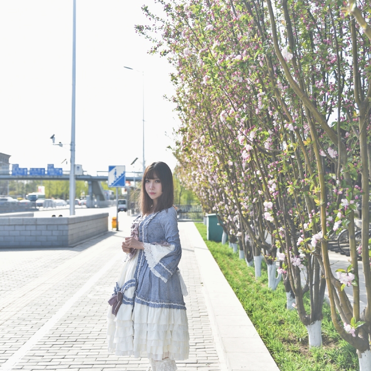 栗山同学-北京市·北京市·西城区--本人平时喜欢玩cosplay，且身材形象好气质佳，表现力强，最重要的是有责任心，有诚信。擅长修图，化妆，跳舞。欢迎有需要模特的网店约拍~谢谢