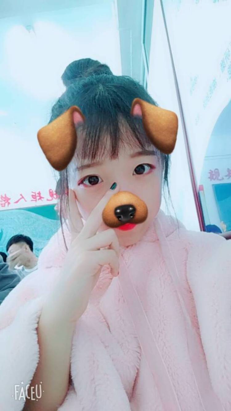 XIN-吉林省·长春市·绿园区--重要的是喜欢自拍，可以接受买家秀 寄拍 免费试用等 会按照商家的要求完成任务，接受重拍，商家满意为此，认真对待每一件事是我的态度，希望给新人一个机会，不懂的还请多多关照