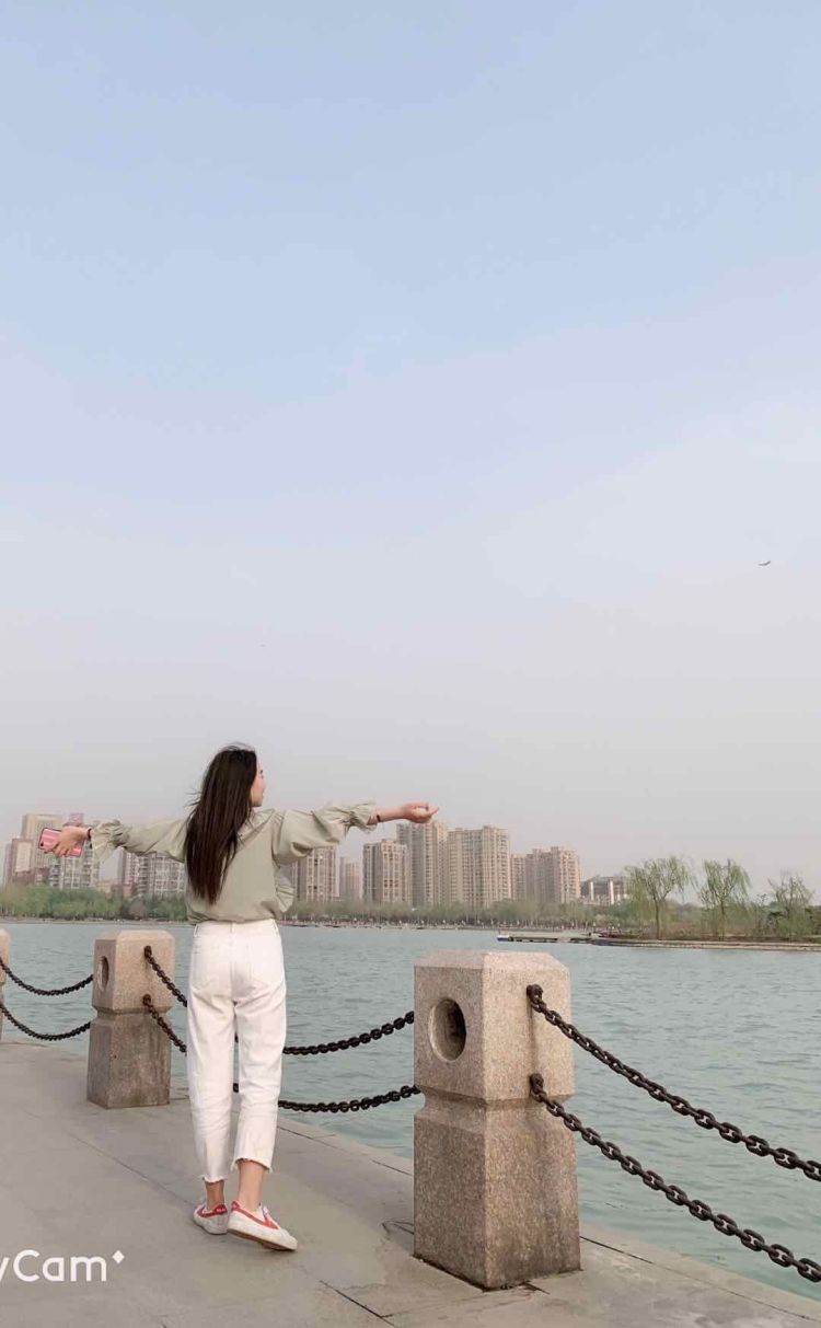 张大帆-河南省·郑州市·管城回族区--网拍新人,多指教哦