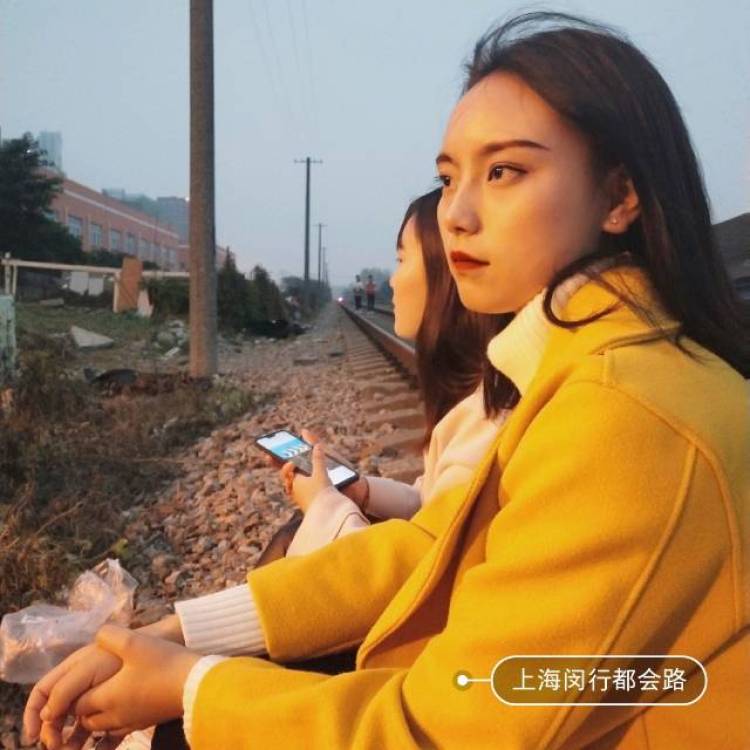 三七二十一-四川省·成都市·武侯区--随意接 可做长期网拍 1.61 95斤(不晓得这几天长胖没哈) 爱玩爱跑爱美爱拍