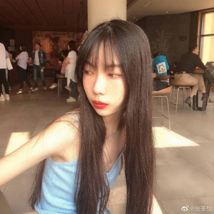 qq-湖北省·武汉市·江夏区--甜美风暗黑风的服装我都可以驾驭 168 81斤