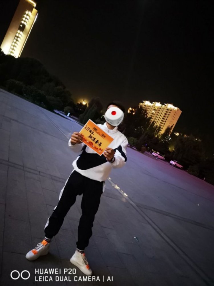 vRn-内蒙古自治区·包头市·青山区--网拍,学生,身高181体重120,可长期