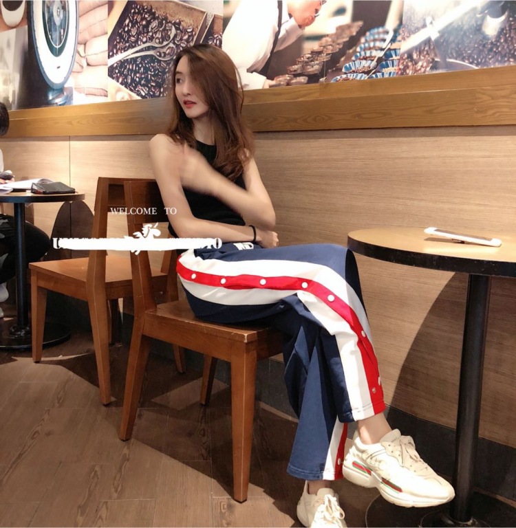 Javi_?维蜜-江苏省·南京市·建邺区--接买家秀，各种风格都可以?