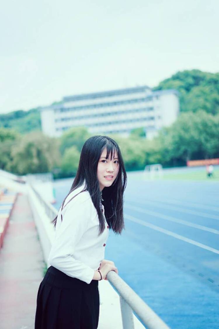 呦呦鹿鸣-湖北省·黄石市·大冶市--网拍模特 不断努力 不断进步