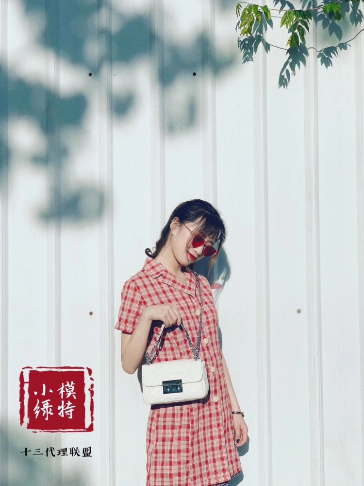 流年笑掷,未来可期-广东省·东莞市·横沥镇--有超多模特资源,爱自拍,专业买家秀,接视频详情页