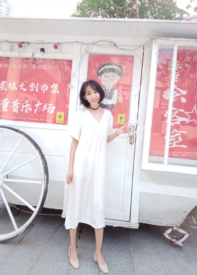 EliauK-重庆市·重庆市·江北区--接买家秀,寄拍送拍均可。
本人身高166cm,体重44kg。
