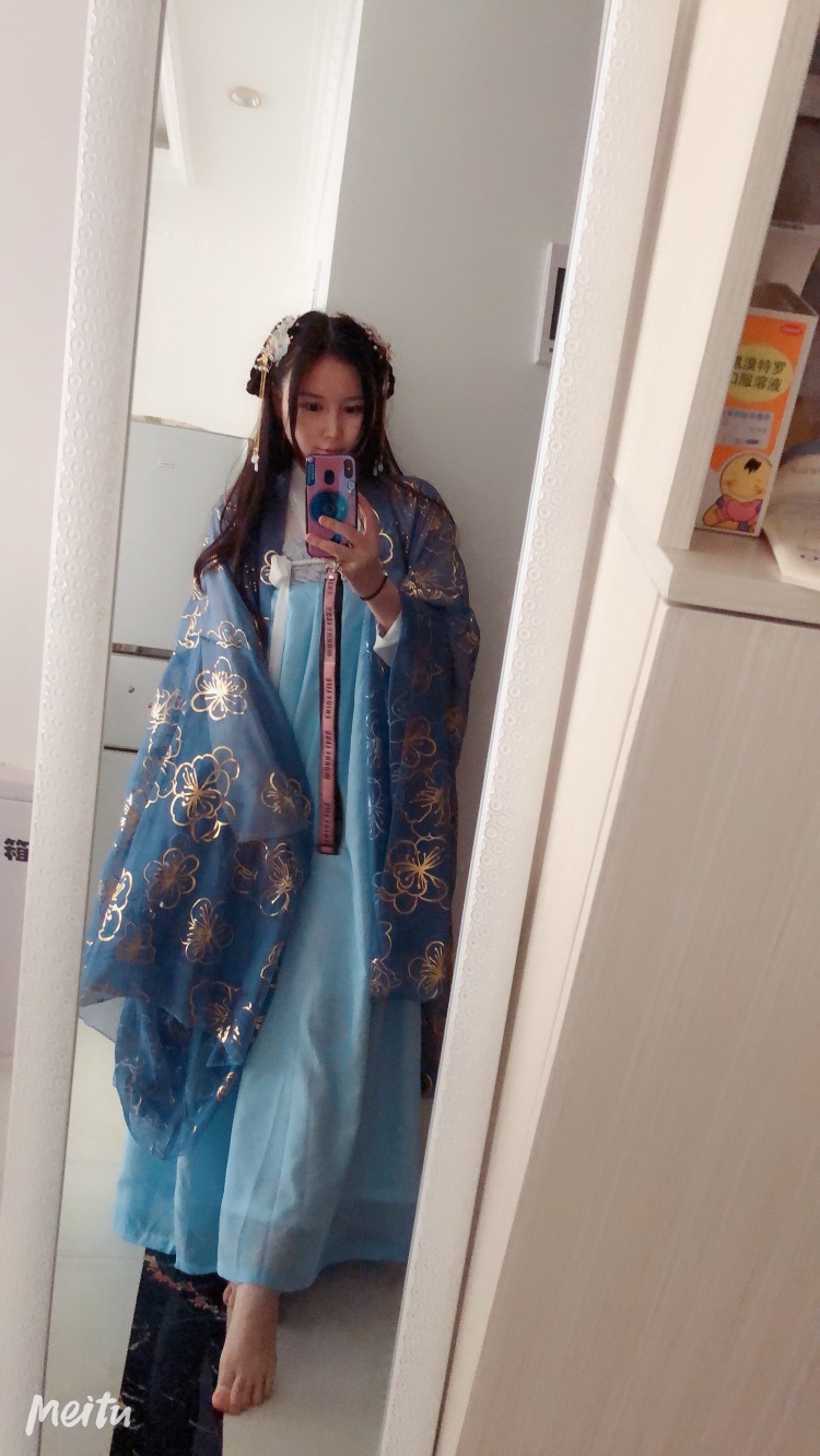 婷婷-四川省·成都市·金堂县--新人接单，汉服、国风、童装