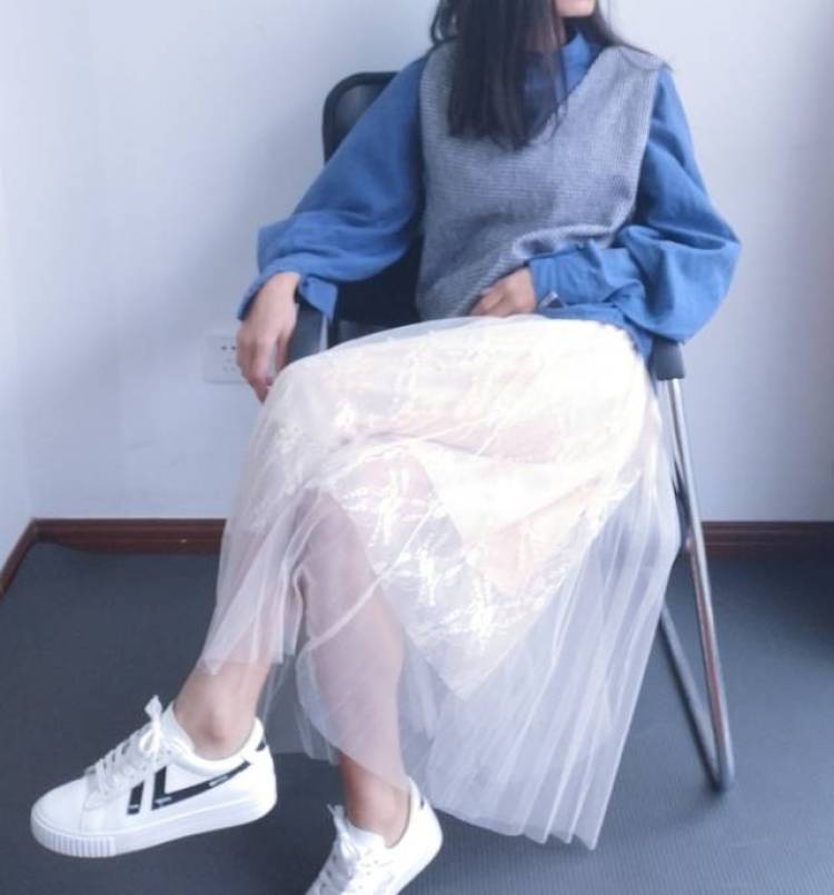 3 3天?-浙江省·杭州市·江干区--欢迎联系,随时在线 身高 165 体重94 各种风格都喜欢尝试