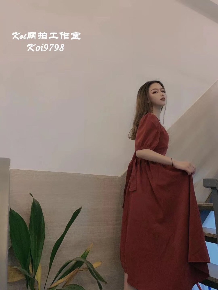 c-福建省·漳州市·龙文区--专业拍摄高质量买家秀,模特粉丝多,都是自用的t宝账号,安全可靠,各种风格都可以拍买家秀,连衣裙,复古风,婚纱服,旗袍,帽子,配饰,T恤等等应有尽有!有需要的可以了解一下哈