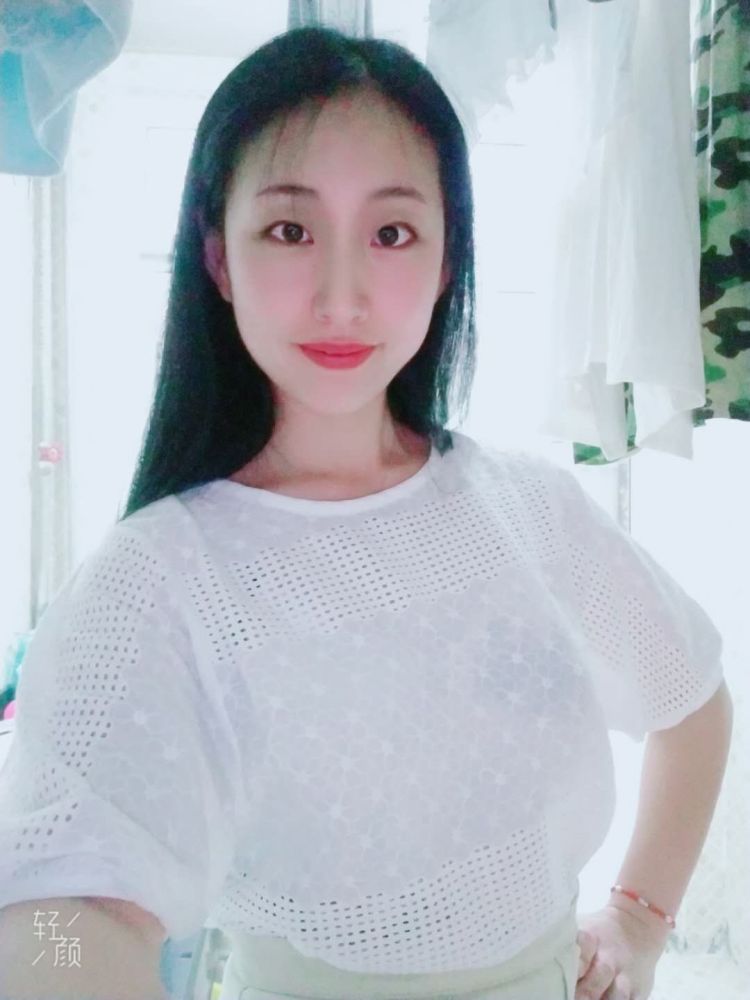 来自星星的你-河北省·石家庄市·藁城区-抖音-特长自拍,,适合拍一些可爱,淑女,甜美的照片,,买家秀,,,,寄拍,,,