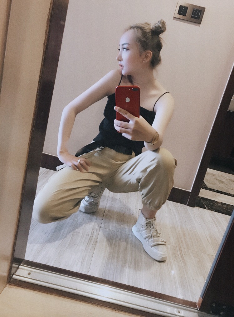 随你-云南省·楚雄彝族自治州·武定县--自拍狂魔,爱唱歌?