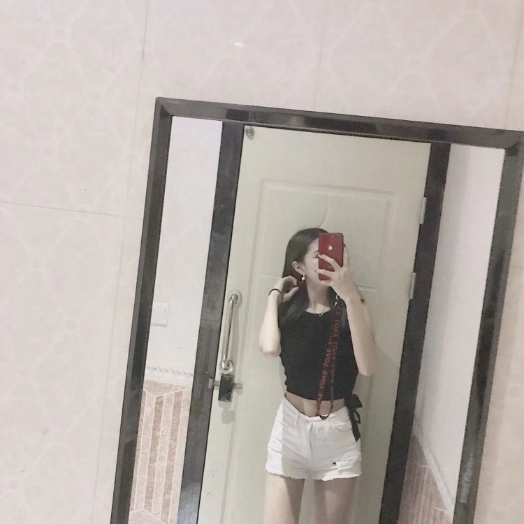 Agoni-广东省·佛山市·顺德区--接服装 项链 化妆品等买家秀网拍