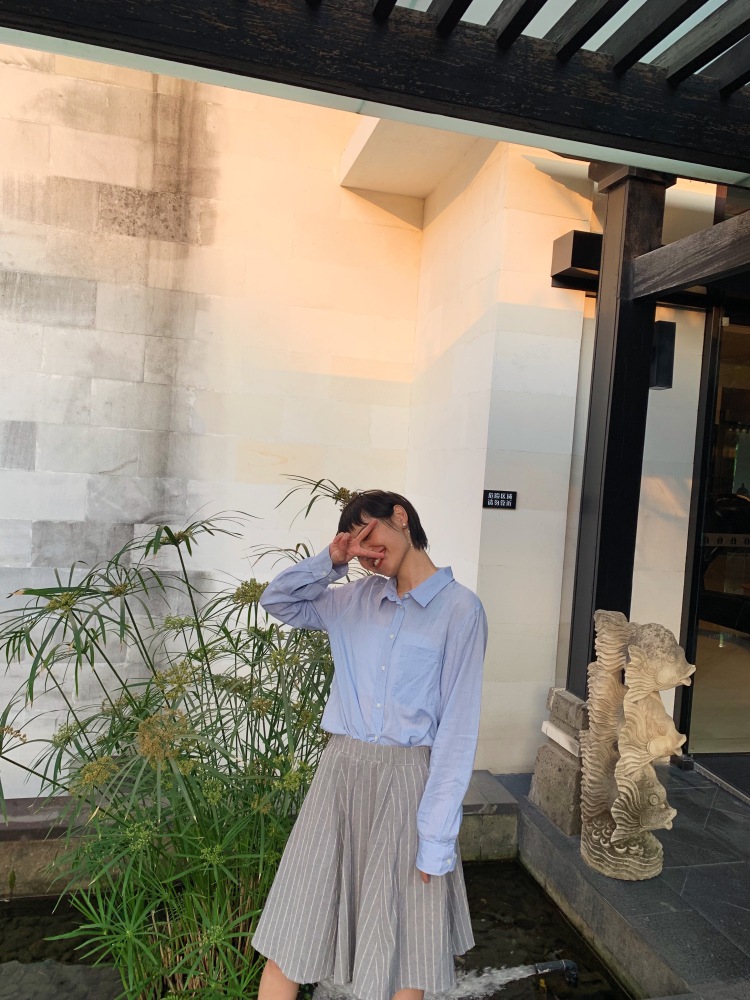我是李小楠啊-福建省·福州市·仓山区--粉丝1万左右,能驾驭各种风格的服装,可盐可甜。另:本人有纹身,如若介意,请勿扰,谢谢~