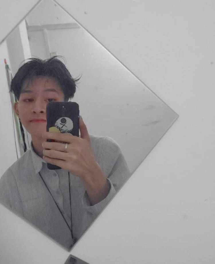 壹恒-广东省·深圳市·南山区--喜歡拍照 唱歌