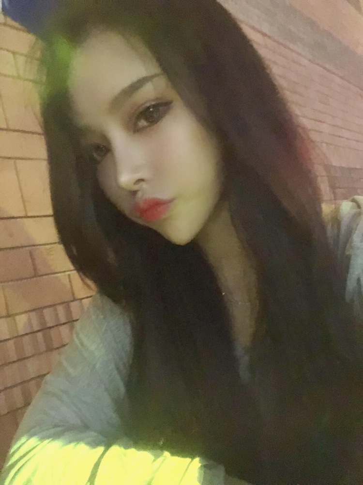  -江苏省·南京市·栖霞区--可接衣服 首饰 美瞳 都可接 有仙女需要的联系