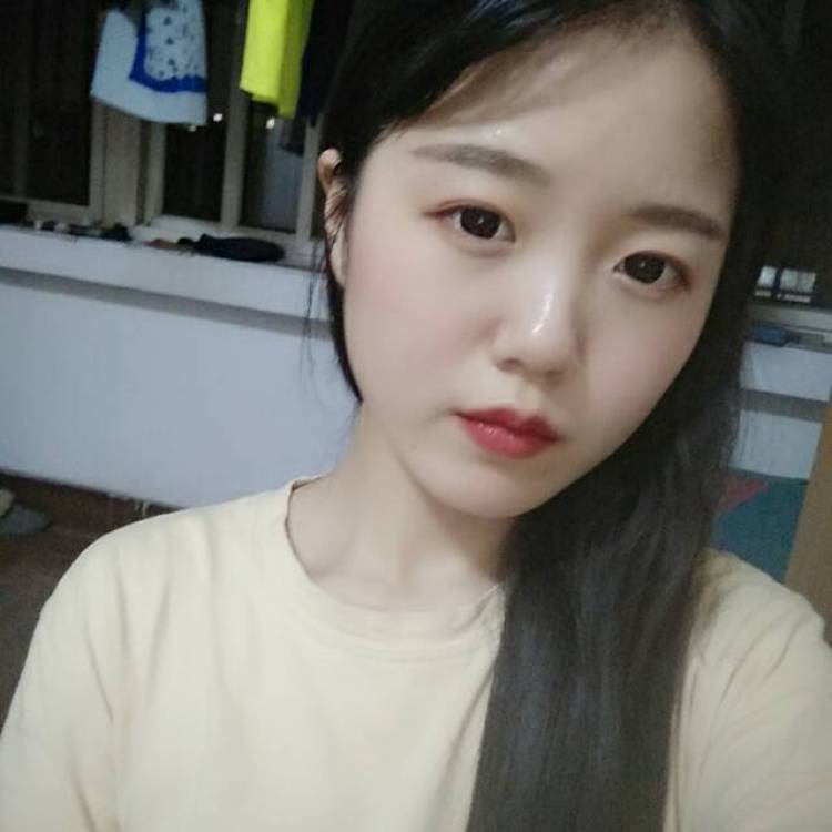 顾北笙-江苏省·连云港市·赣榆区--可以拍清新点的,刚接触这个平台,费用协商。
