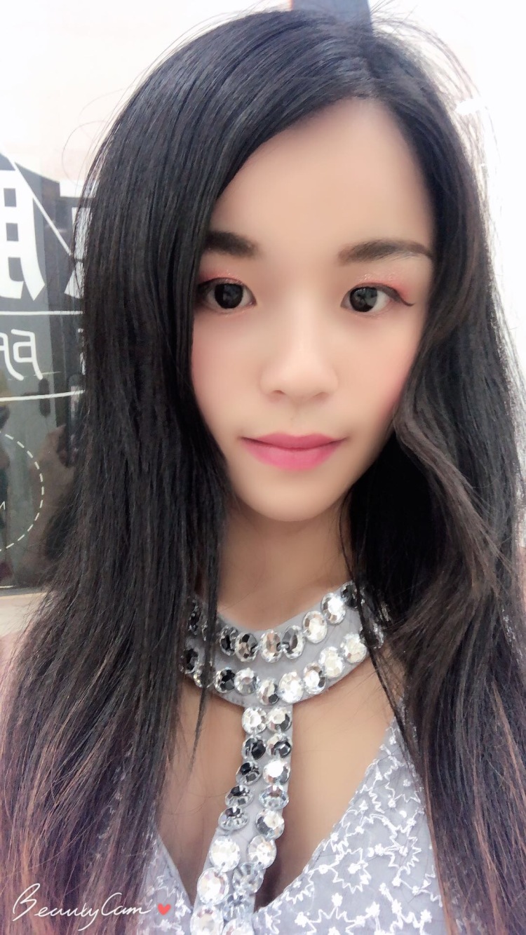 ꧁꫞꯭奇迹꫞꧂-广东省·深圳市·福田区--本人每天能有时间拍买家秀,佣金10-15,需要的可以联系本人哦