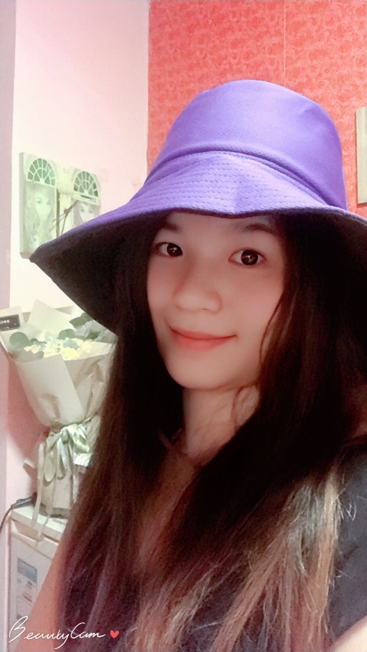 ꧁꫞꯭奇迹꫞꧂-广东省·深圳市·福田区--本人每天能有时间拍买家秀,佣金10-15,需要的可以联系本人哦