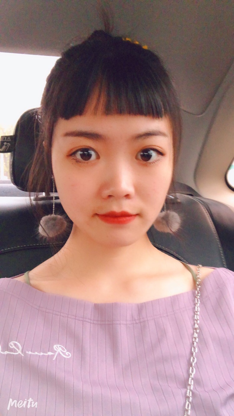 要开心鸭~-江苏省·南京市·江宁区--接单,买家秀,美瞳,饰品,网拍皆可。喜欢拍衣服。
