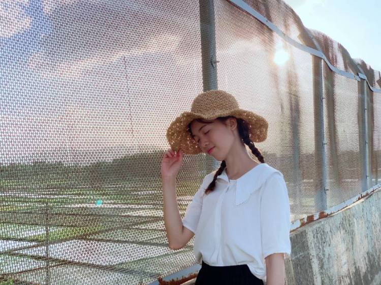 哦嚯🙃-广西壮族自治区·钦州市·钦北区--😘 喜欢拍照,好性格,有📷
😉 追求完美,在家有充足时间
😚 可多种风格
😋 老板们请砸单!