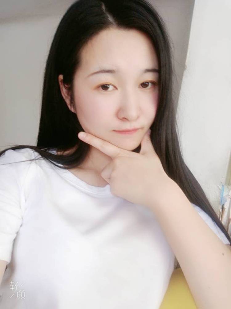 拿糖骗小孩-辽宁省·锦州市·太和区--衣服的网拍,会穿搭,有时间,身高160,体重100