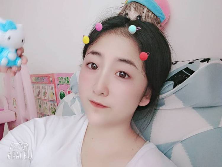 方萌萌.-江苏省·连云港市·海州区--性格较好  喜欢拍照晒图  钱多钱少可以商量  第一次做