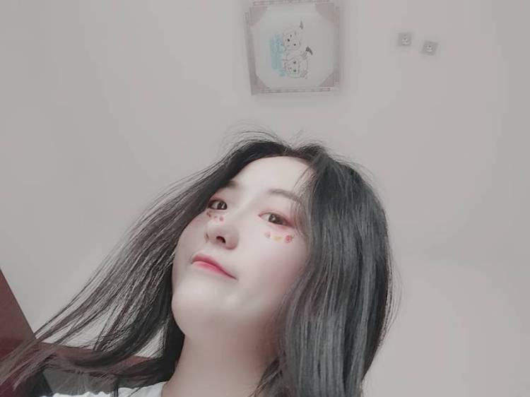 方萌萌.-江苏省·连云港市·海州区--性格较好  喜欢拍照晒图  钱多钱少可以商量  第一次做
