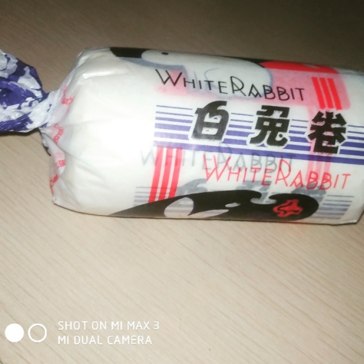 ✿ qi 琪-黑龙江省·伊春市·南岔区--送单佣单都可以啊,会拍照爱臭美,会ps软件处理图片,家乡有许多美景哦 经常网拍小物件 长期合作的加一下😊