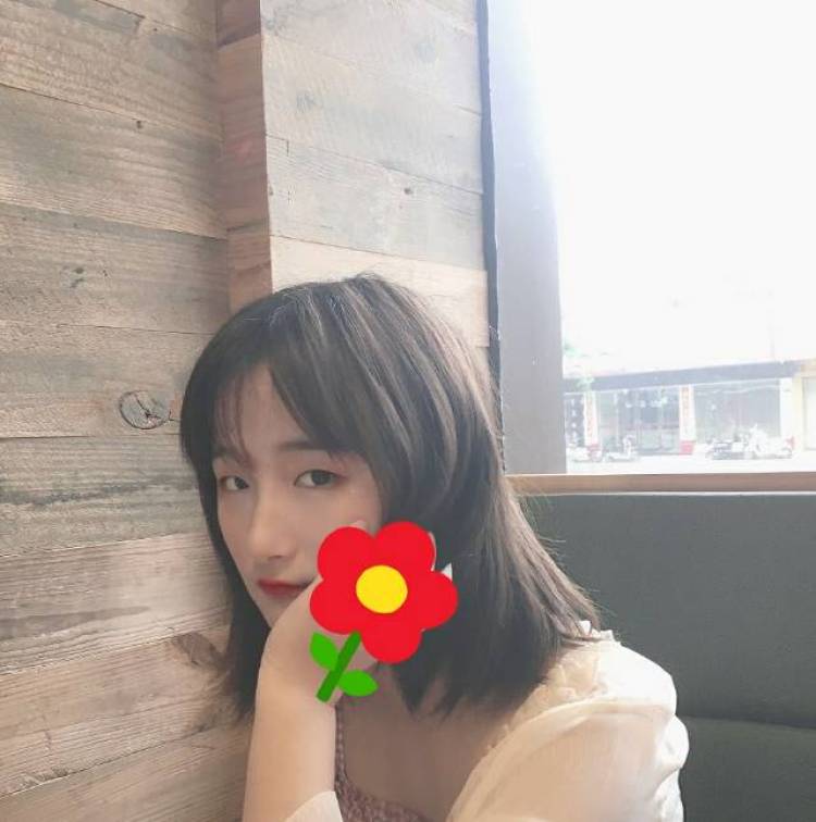 社会主义接班人-江西省·九江市·共青城市--特长:拍照,画画
性格:开朗