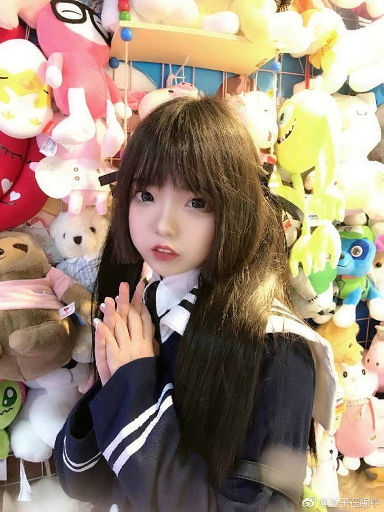 @玉子在線中-上海市·上海市·闵行区--155cm 48kg
可接买家秀/短视频/寄拍送拍/微博***推广
穿衣类型:软妹风/日系风/韩风均可