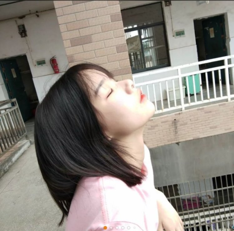 Mr.-湖南省·长沙市·宁乡市--长相甜美
气质佳
会拍照
会休图
出图快
