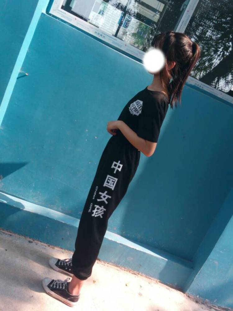 @@-四川省·自贡市·富顺县--特长拍照,什么单都可以接❤