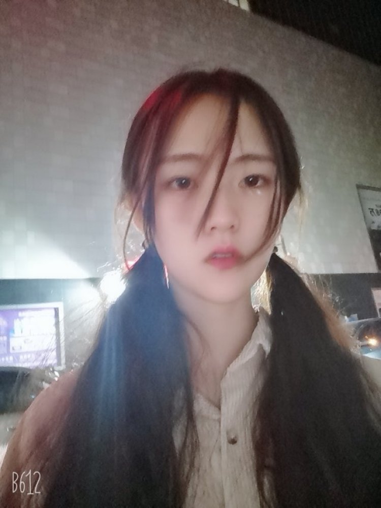 萱萱酱-山东省·淄博市·临淄区--舞蹈生
身高167
体重88
会拍照p图
可局部可特写
可驾驭多风格