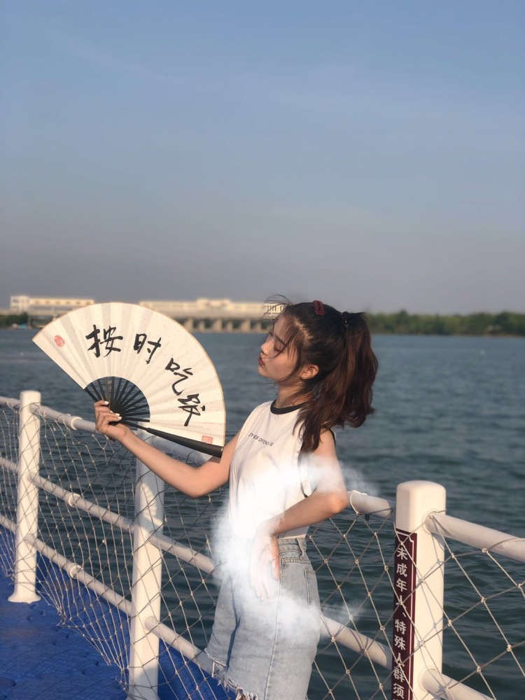 $Tyy-山东省·枣庄市·台儿庄区--接寄拍 服装单 美瞳单 饰品单都可接 有需要的卖家请联系