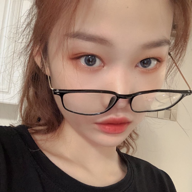 $Tyy-山东省·枣庄市·台儿庄区--接寄拍 服装单 美瞳单 饰品单都可接 有需要的卖家请联系