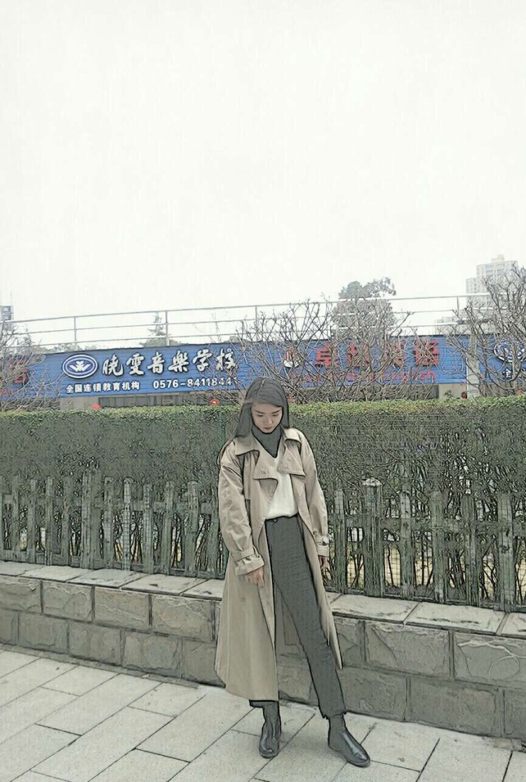 潇潇-浙江省·台州市·黄岩区--高效出图 可拍各类服饰买家秀 化妆品 生活用品 可长期合作