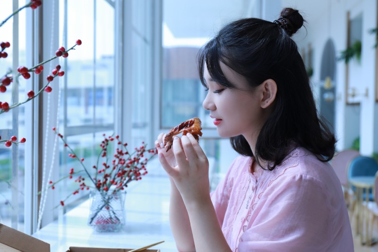 Eva-广东省·东莞市·东城街道--以下只是生活中随意拍的,喜欢的话可商业