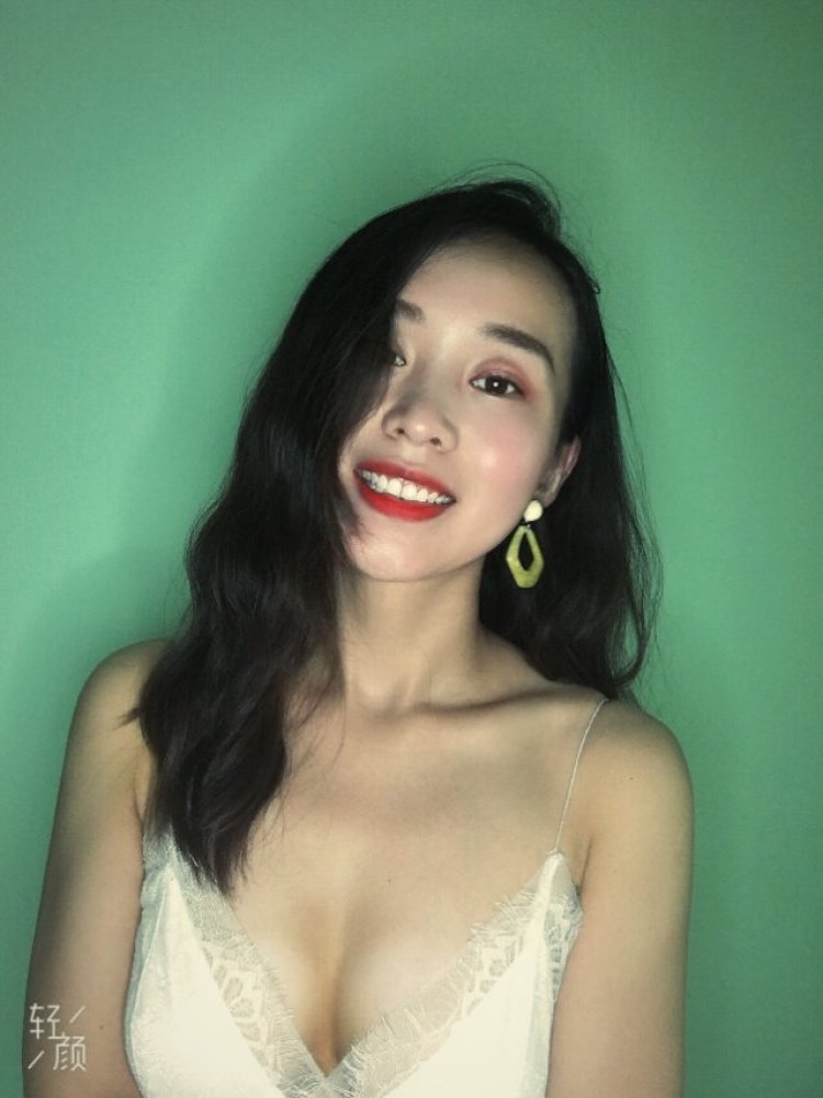 棉花糖🌸-河南省·郑州市·管城回族区--有美颜灯,可以出高清图,喜欢拍照P图!风格多变。