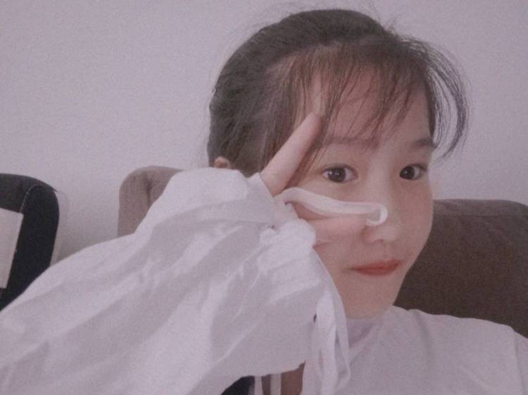 是谁.-安徽省·阜阳市·太和县--身高一米五八的女孩子，现在是初中生，然后我可以做一些模特网拍，买家秀啦~什么风格的衣服我都可以搭好，初来乍到，请多指教♡