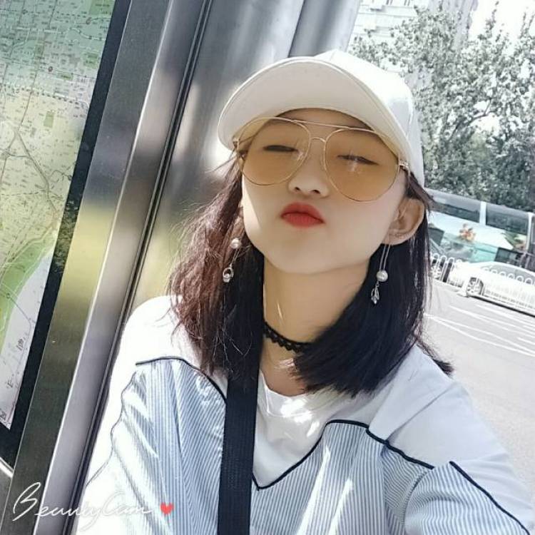 ゃ耀眼星辰ぺ-北京市·北京市·西城区--我是一名特殊舞蹈演员,喜欢拍短视频,可接商业演出,会努力做到最好哦~