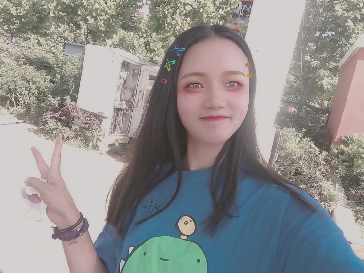 艺红吖-贵州省·毕节市·七星关区--寄拍送拍……一切好说,希望长期合作